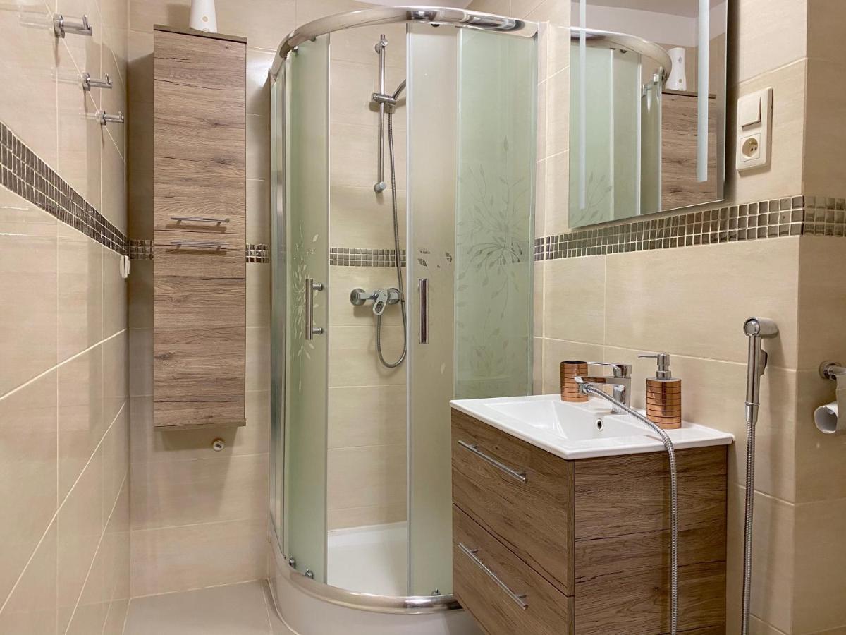 Swish Apartment -10 Min To Old Town Gdansk,Pkp & Shopping Mall 外观 照片